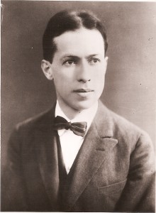 thumb_JacquesRivière_1024